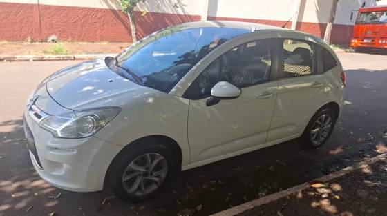 CITROËN C3 1.5 TENDANCE 8V FLEX 4P MANUAL